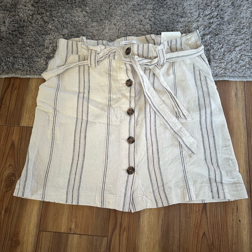 🌿 Maurices High Rise Striped Button-Front Skirt – Size 10 - BRAND NEW